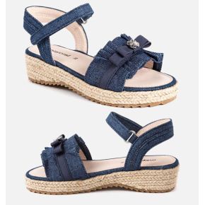 Mayoral sandaalit, dark jeans